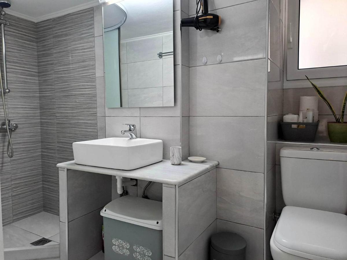 Cozy Apartment In Nea Palatia-โอโรโปส ภายนอก รูปภาพ